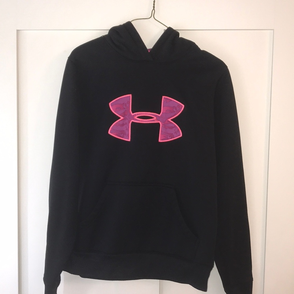 Under armor sweat shirt